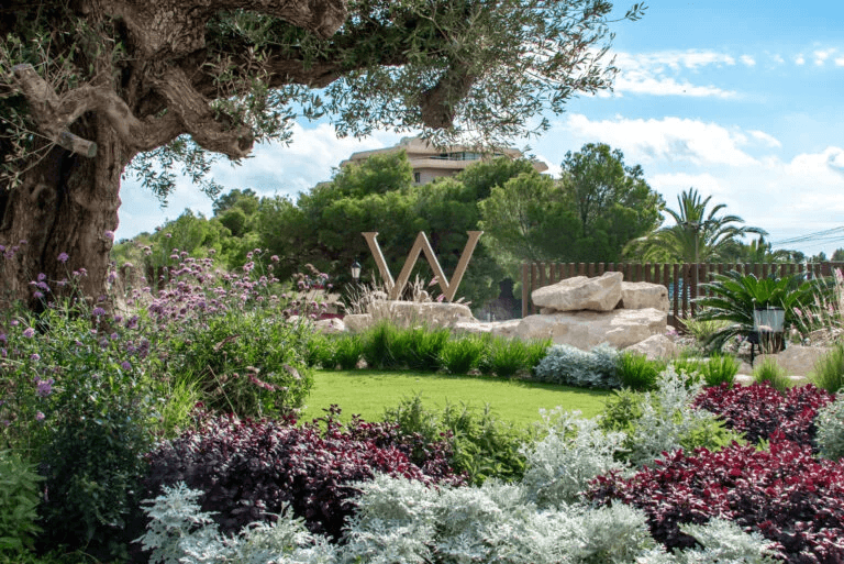 What does the “W” mean in Altea Hills? Signature of exclusive villas