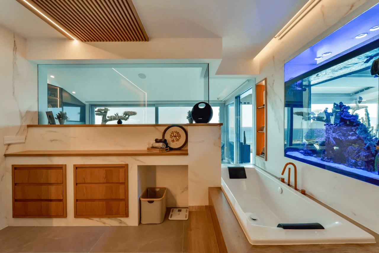 Exclusive Seafront Duplex in Mascarat, Altea