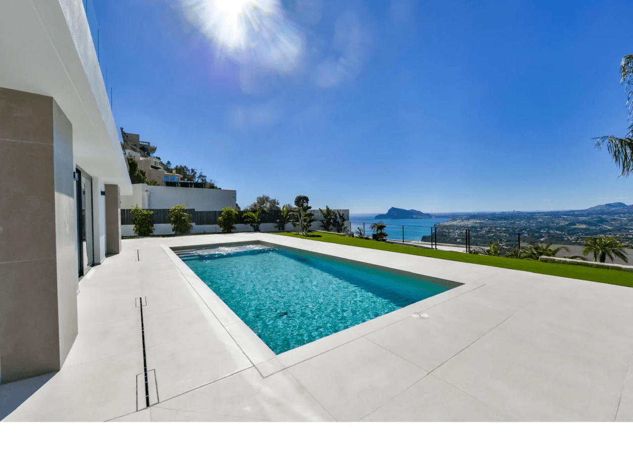 Luxury Villa in Altea Hills with Panoramic Mediterranean Views