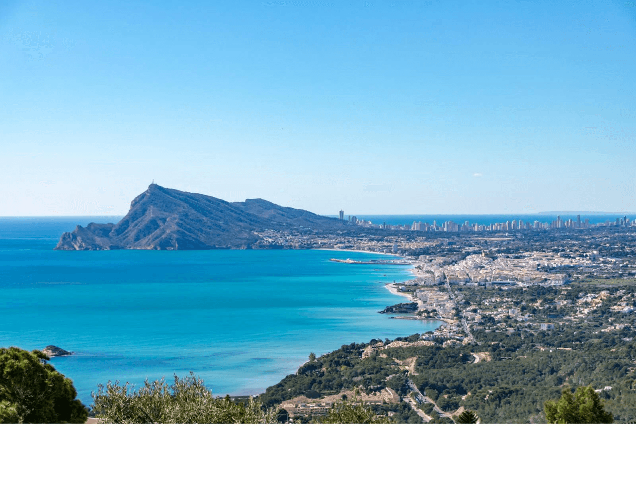Luxury Villa in Altea Hills with Panoramic Mediterranean Views
