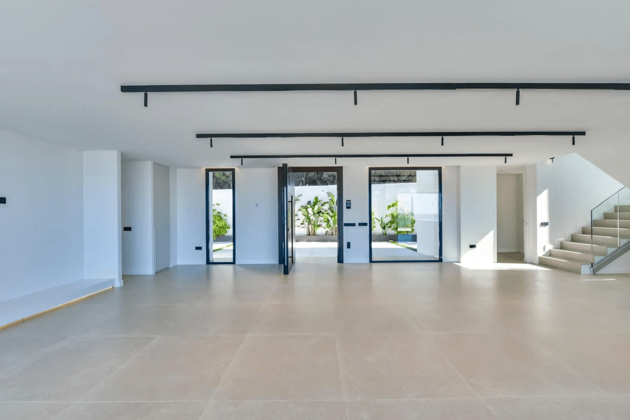 Luxury Villa in Altea Hills with Panoramic Mediterranean Views
