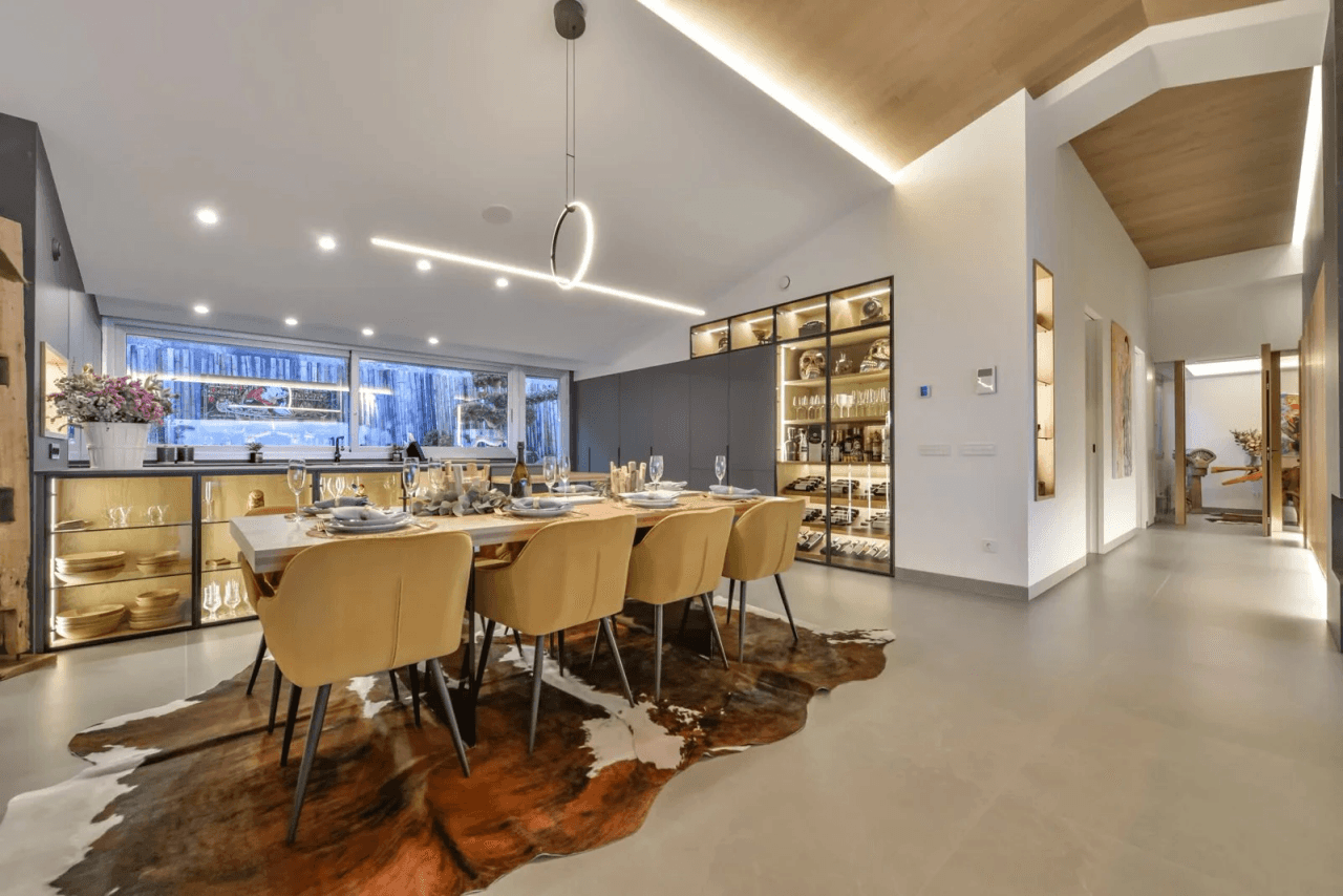 Exclusive Seafront Duplex in Mascarat, Altea