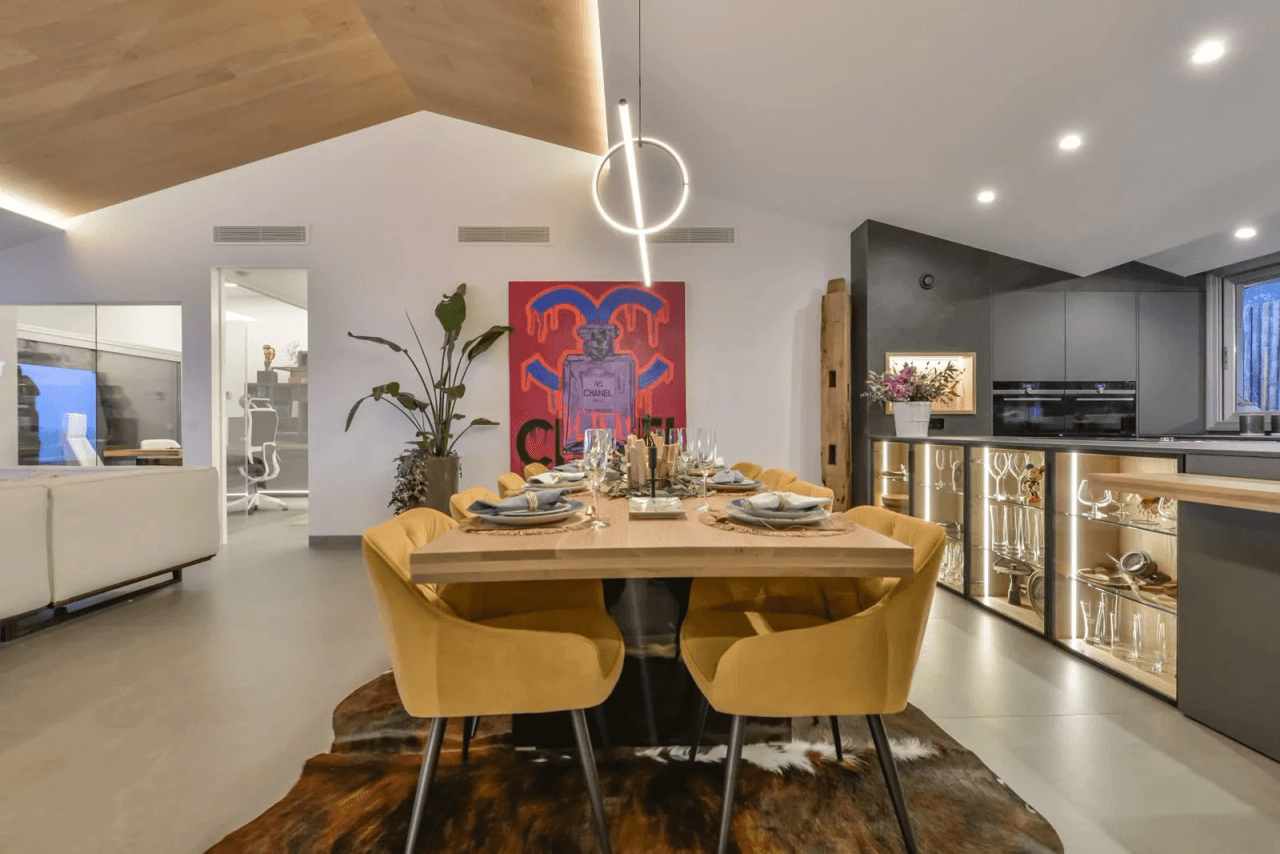Exclusive Seafront Duplex in Mascarat, Altea