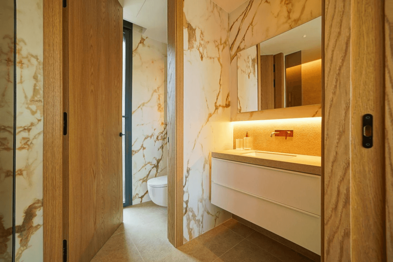 Impressive luxury villa in a minimalist style that combines luxury and comfort.
