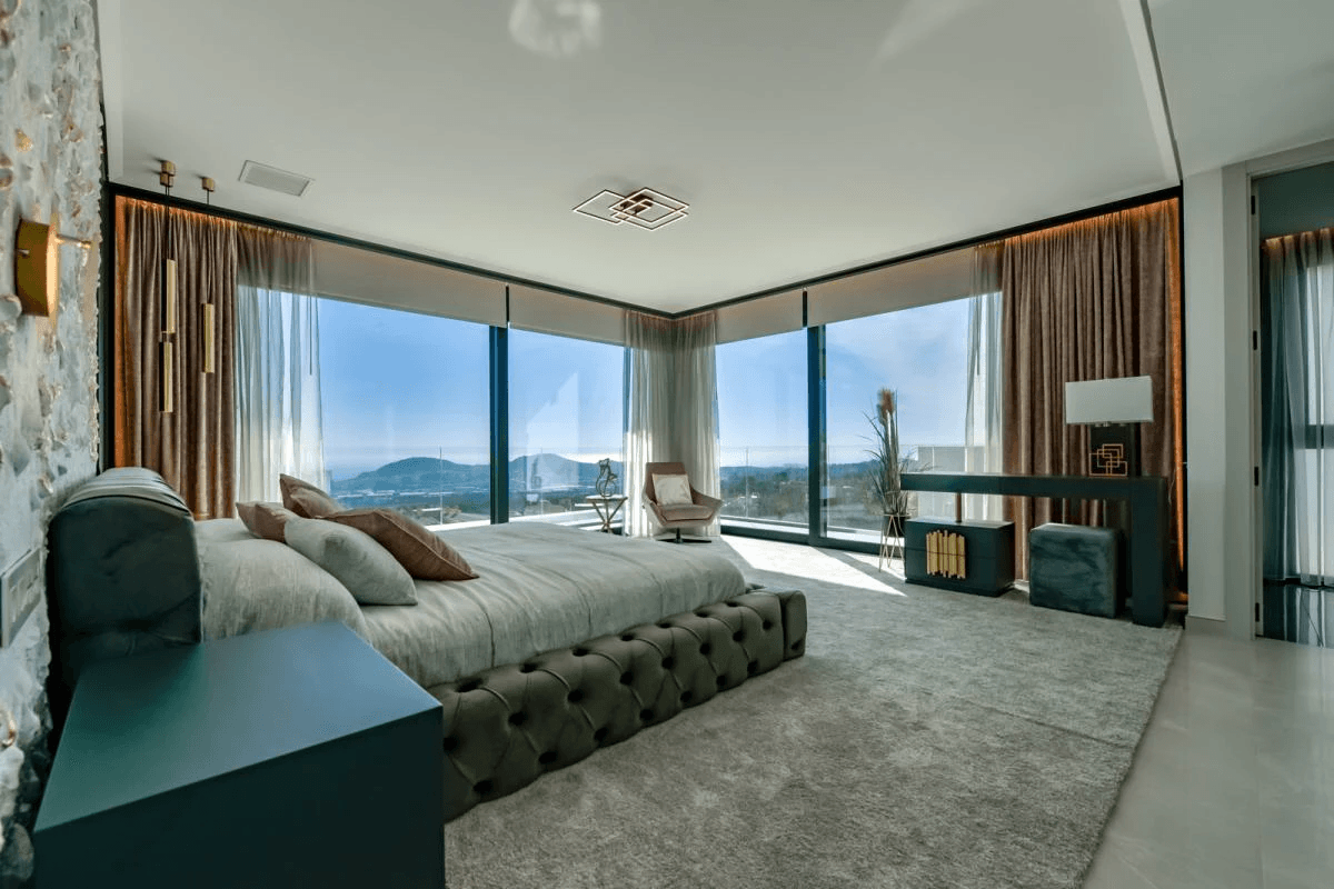 Villa for sale in Finestrat