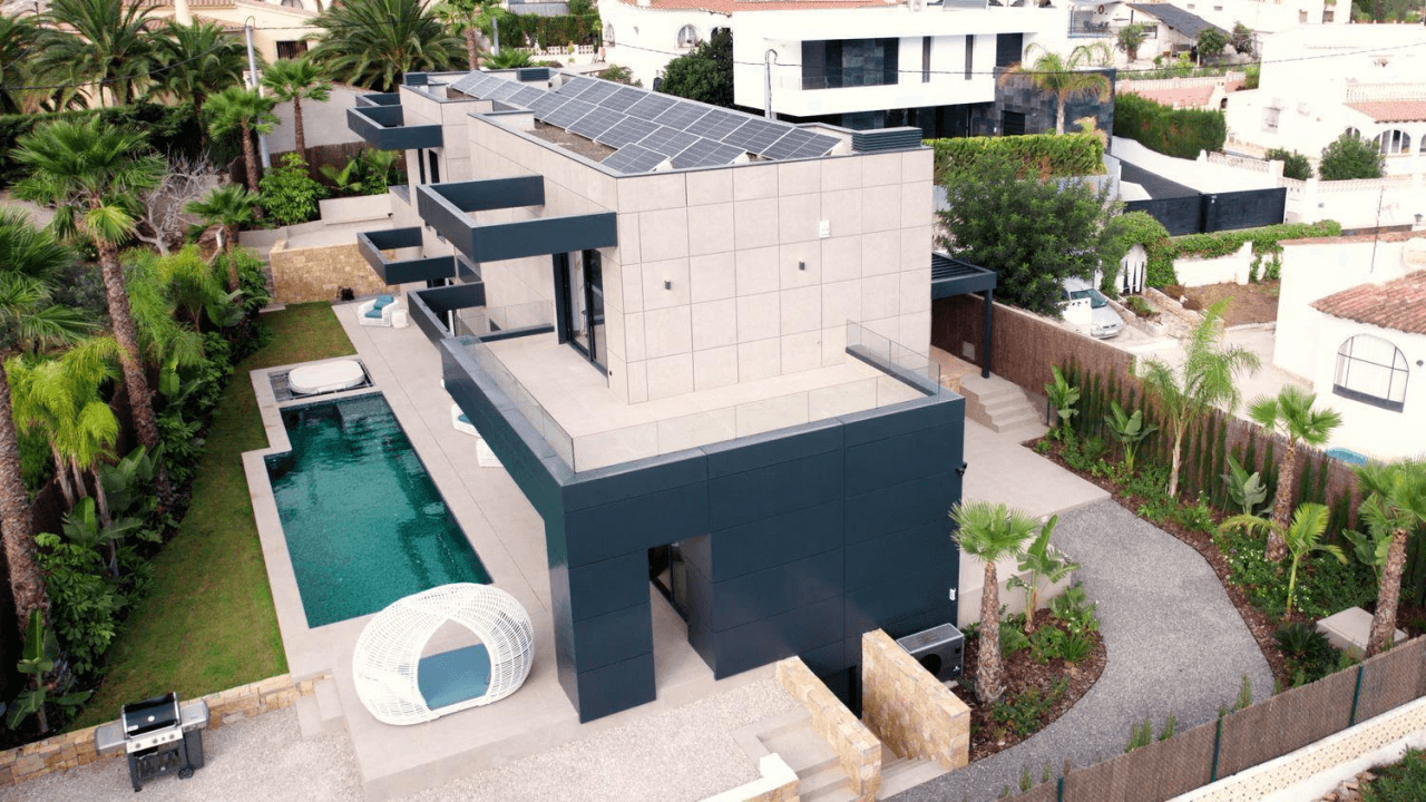 Impressive luxury villa in a minimalist style that combines luxury and comfort.