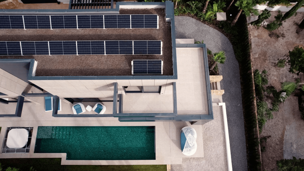 Impressive luxury villa in a minimalist style that combines luxury and comfort.