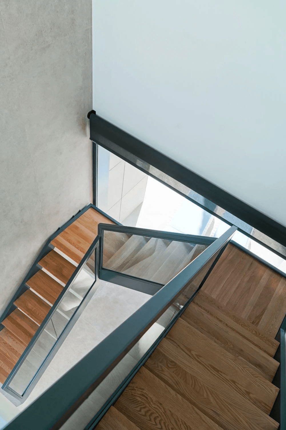 Impressive luxury villa in a minimalist style that combines luxury and comfort.