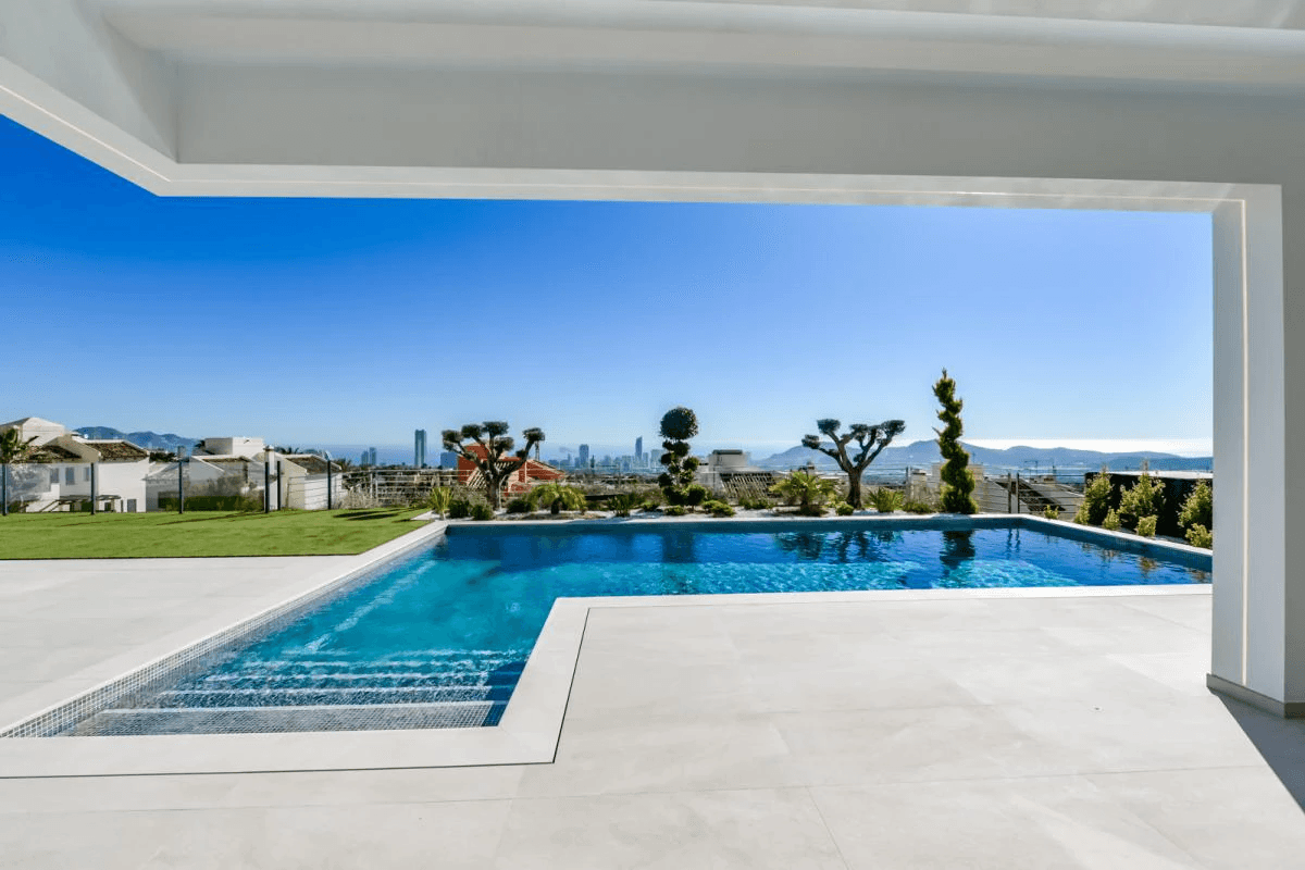 Villa for sale in Finestrat