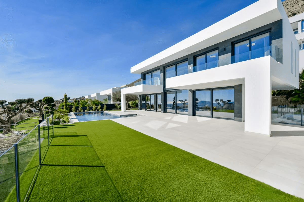 Villa for sale in Finestrat