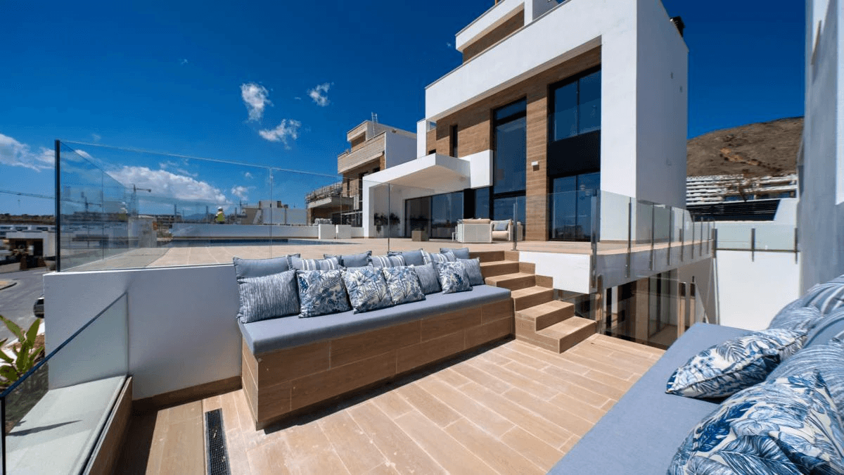Villa for sale in Finestrat