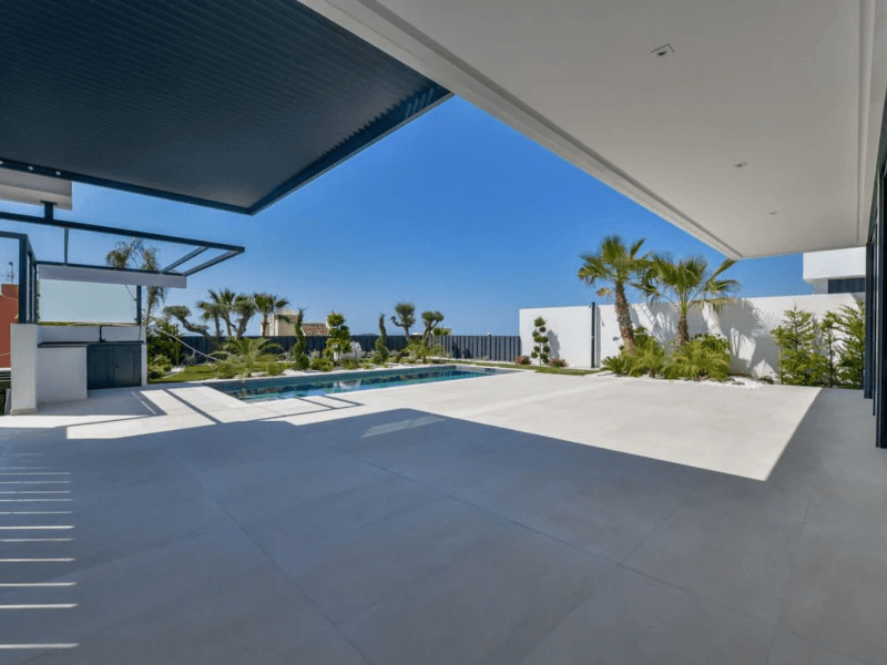 Villa for sale in Finestrat