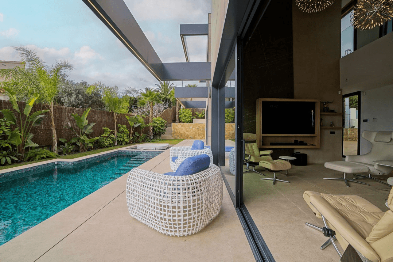 Impressive luxury villa in a minimalist style that combines luxury and comfort.