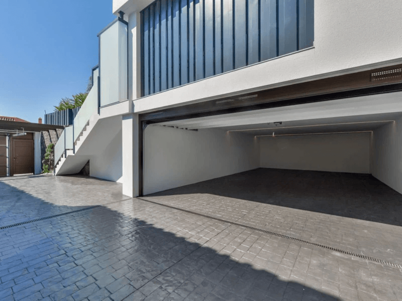Villa for sale in Finestrat