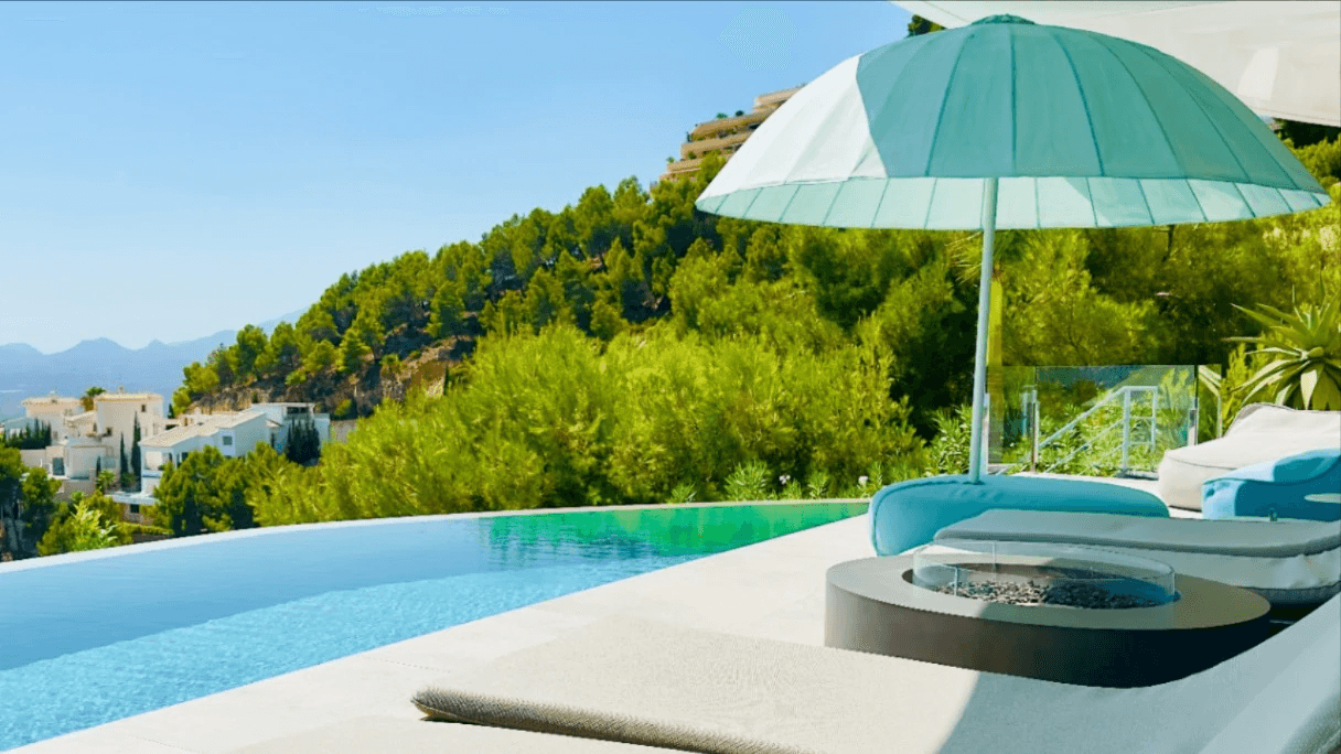 Exclusive Design Villa with Stunning Panoramic Sea Views in Altea Hills