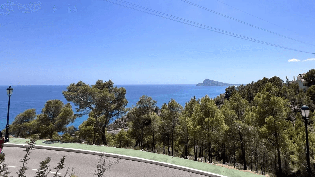 Modern luxury villa with panoramic sea views in exclusive Altea Hills