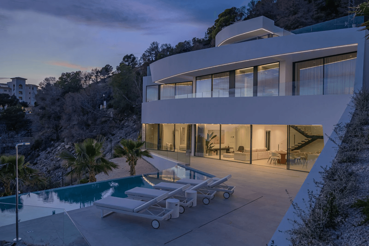 Stunning Modern Villa with Infinity Pool & Panoramic Sea Views in Altea Hills