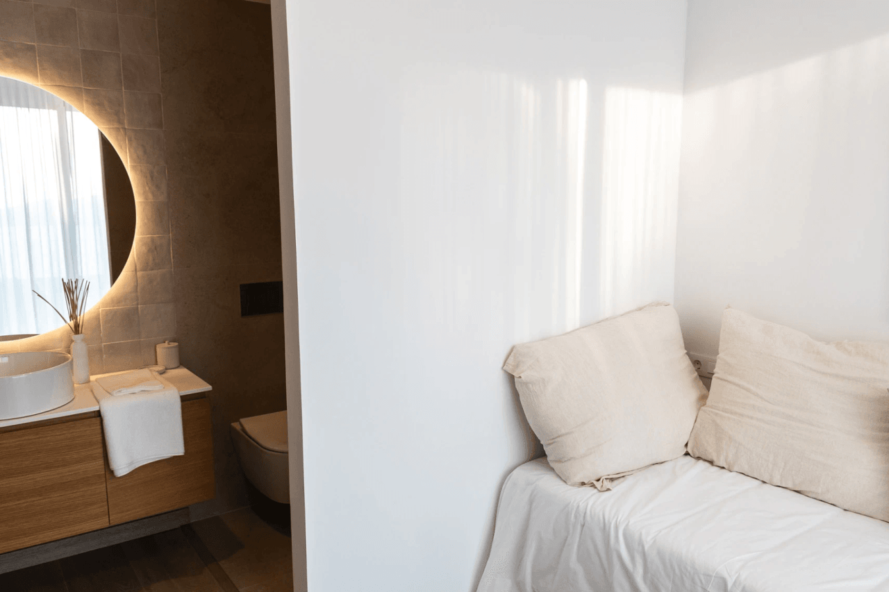 Villa Sa Roqueta – Contemporary Mediterranean Architecture in a Private Setting