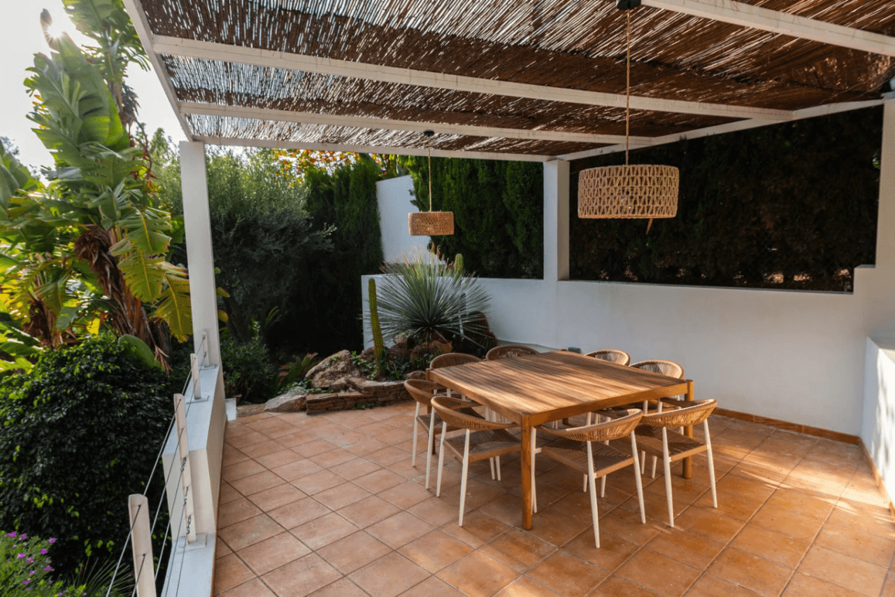 Villa Sa Roqueta – Contemporary Mediterranean Architecture in a Private Setting