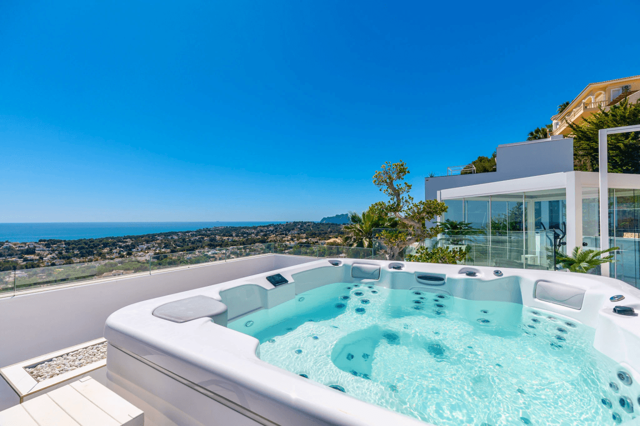 Uitzonderlijke Luxe Villa in Moraira – Waar Design, Technologie en Zeezicht Samenkomen