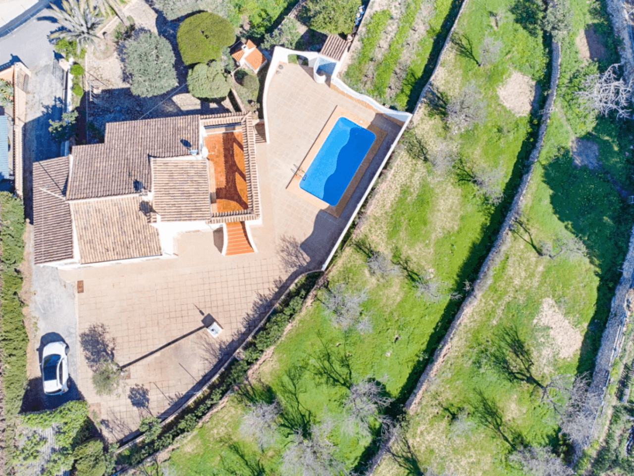Entdecken Sie diese einzigartigen Doppelvillen in La Fustera, Benissa