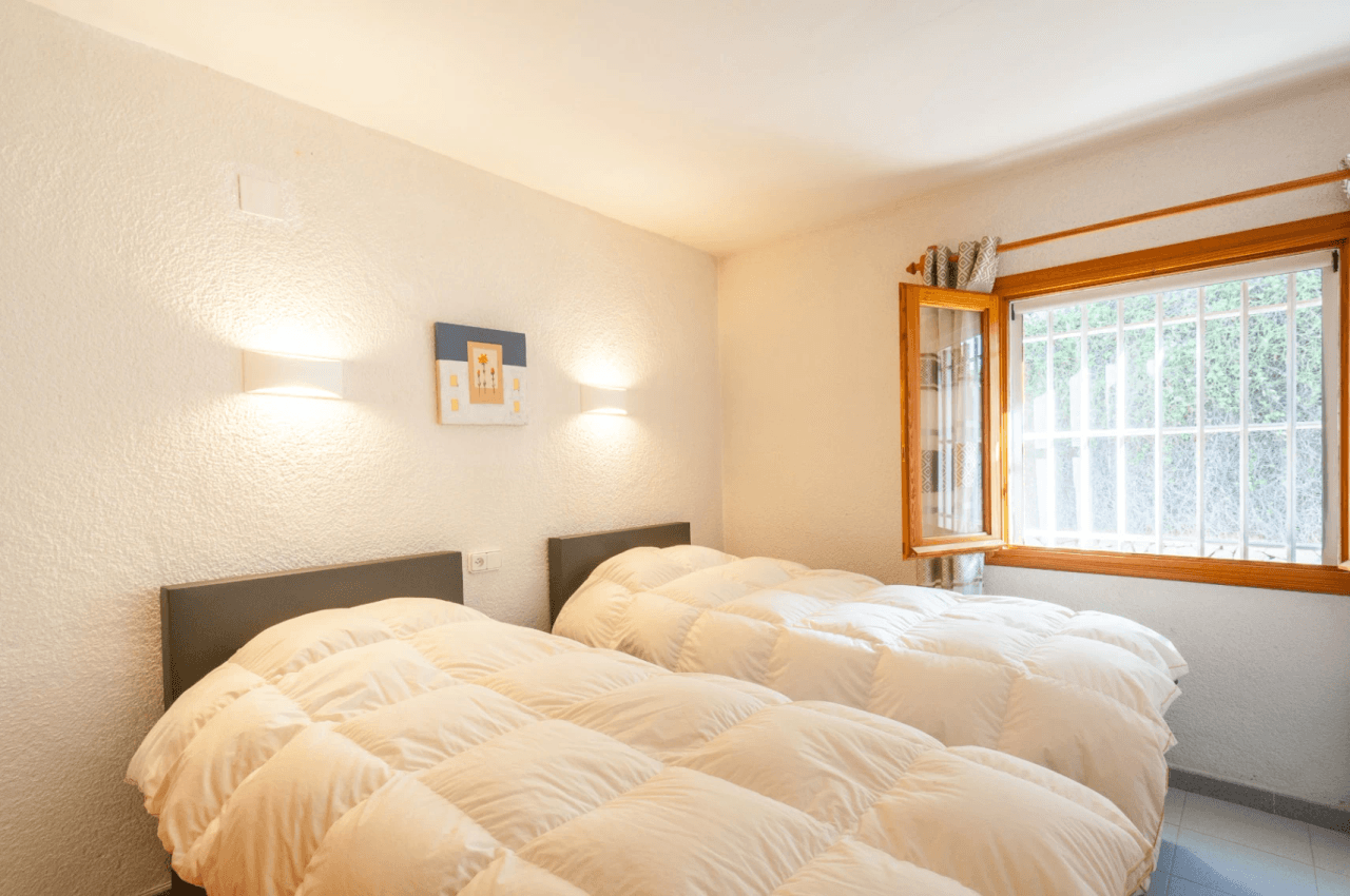 Mediterrane Villa mit Südwest-Ausrichtung in Benissa nahe dem San Jaime Golfclub.