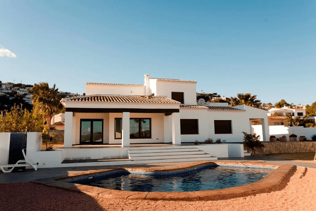 Villa til salg i Moraira, Alicante