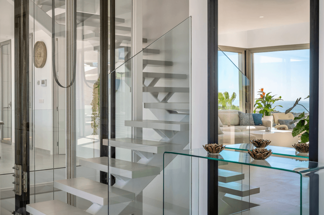 Uitzonderlijke Luxe Villa in Moraira – Waar Design, Technologie en Zeezicht Samenkomen