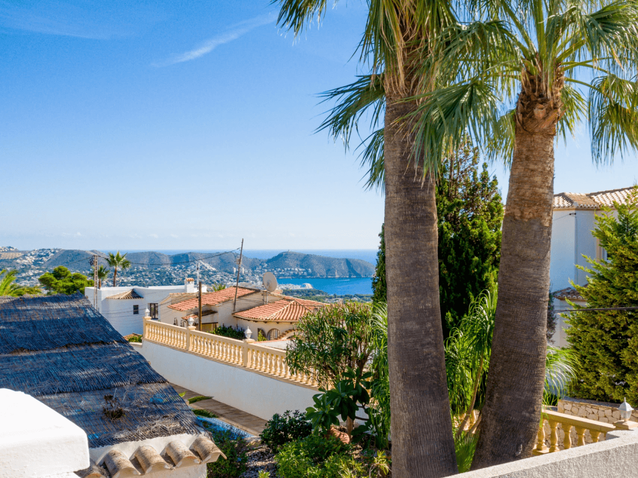 Villa in Benissa mit Meerblick und separatem Gästeapartment