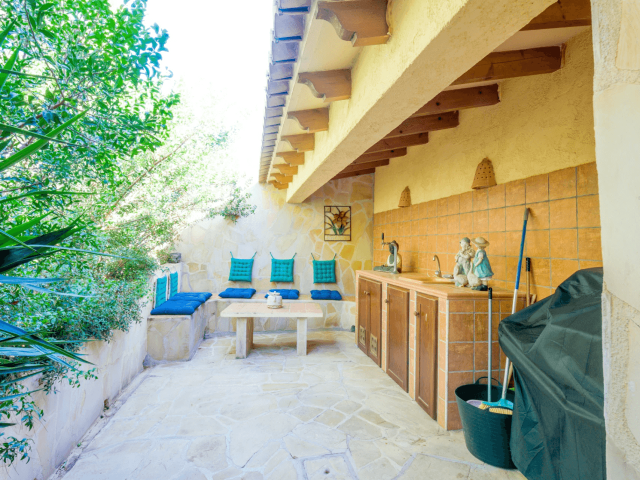 Villa in Benissa mit Meerblick und separatem Gästeapartment