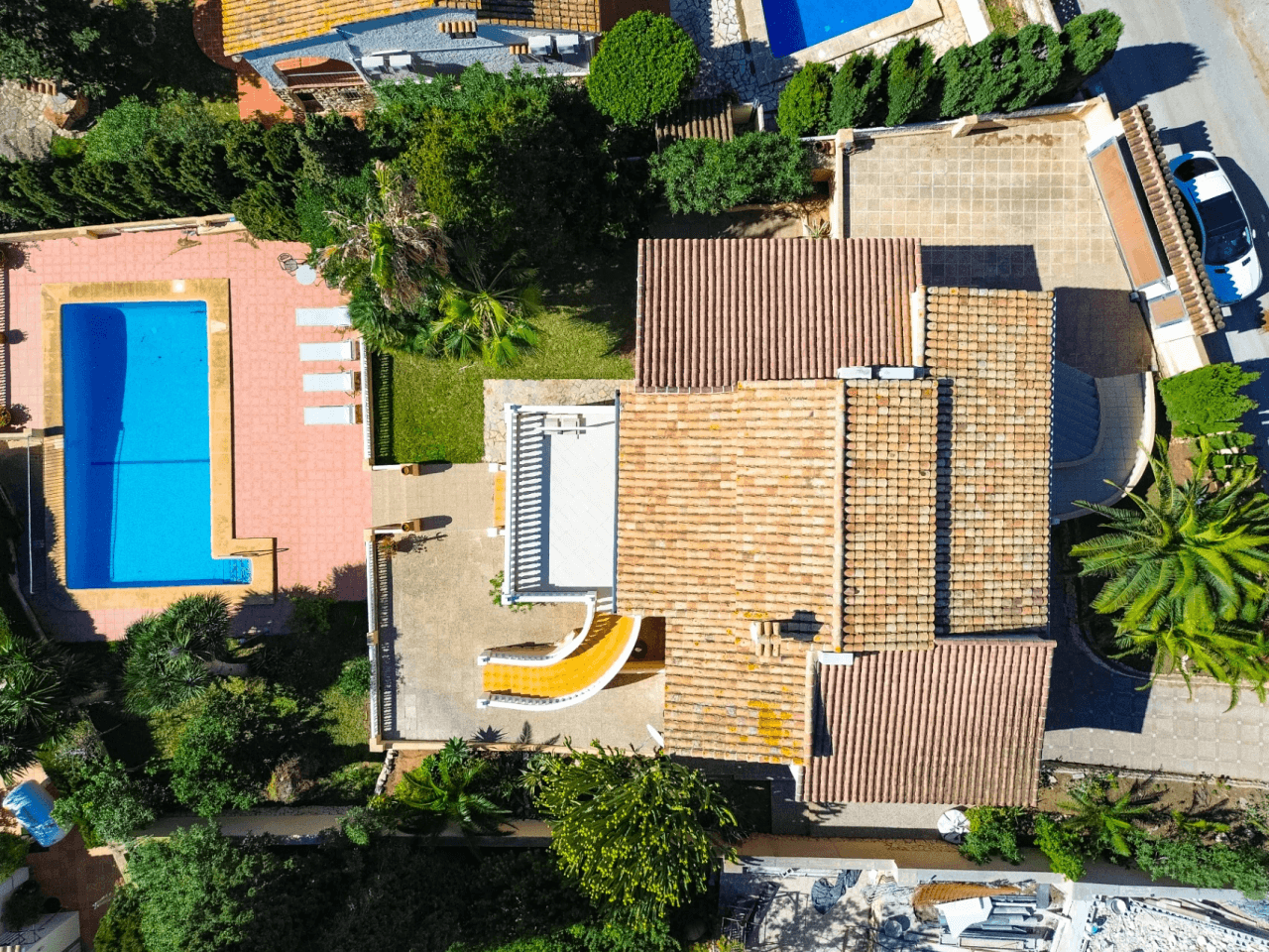 Zeezicht Villa te koop in Moraira op loopafstand van het centrum