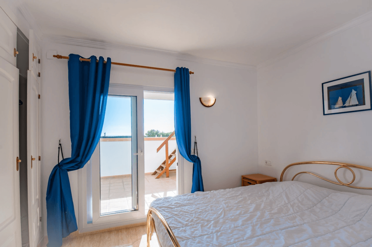 Charmant appartement met prachtig uitzicht op zee in Moraira