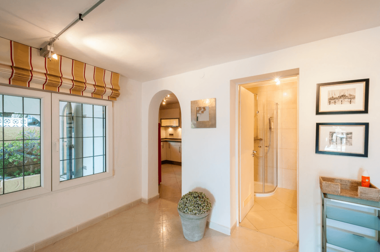 Zeezicht Villa te koop in Moraira op loopafstand van het centrum