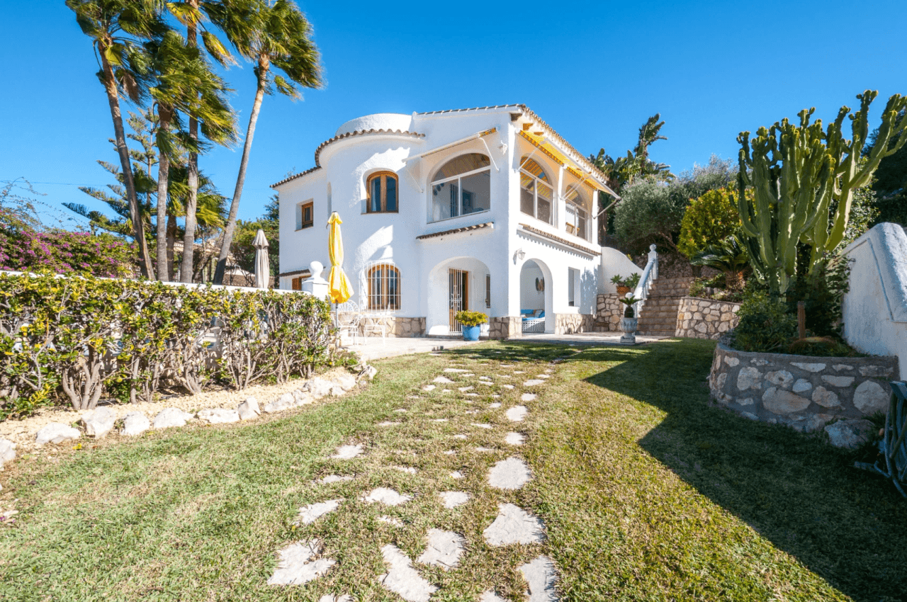 Villa for sale in Benissa, Alicante