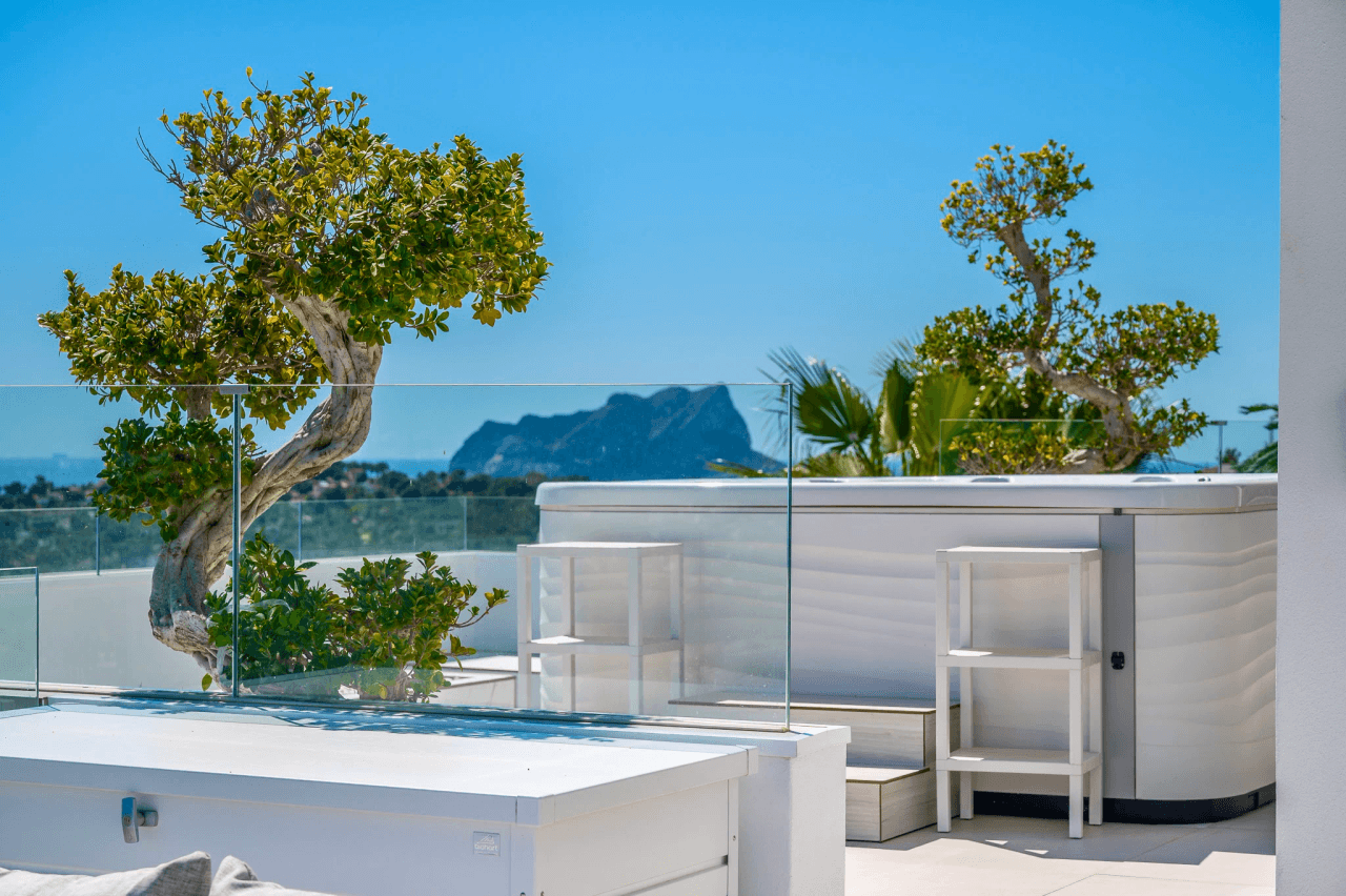 Uitzonderlijke Luxe Villa in Moraira – Waar Design, Technologie en Zeezicht Samenkomen