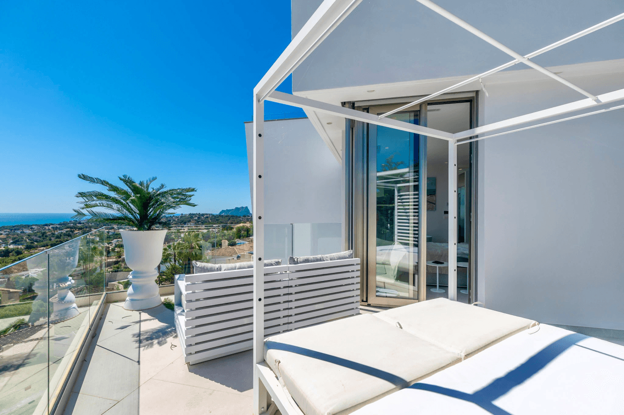 Uitzonderlijke Luxe Villa in Moraira – Waar Design, Technologie en Zeezicht Samenkomen