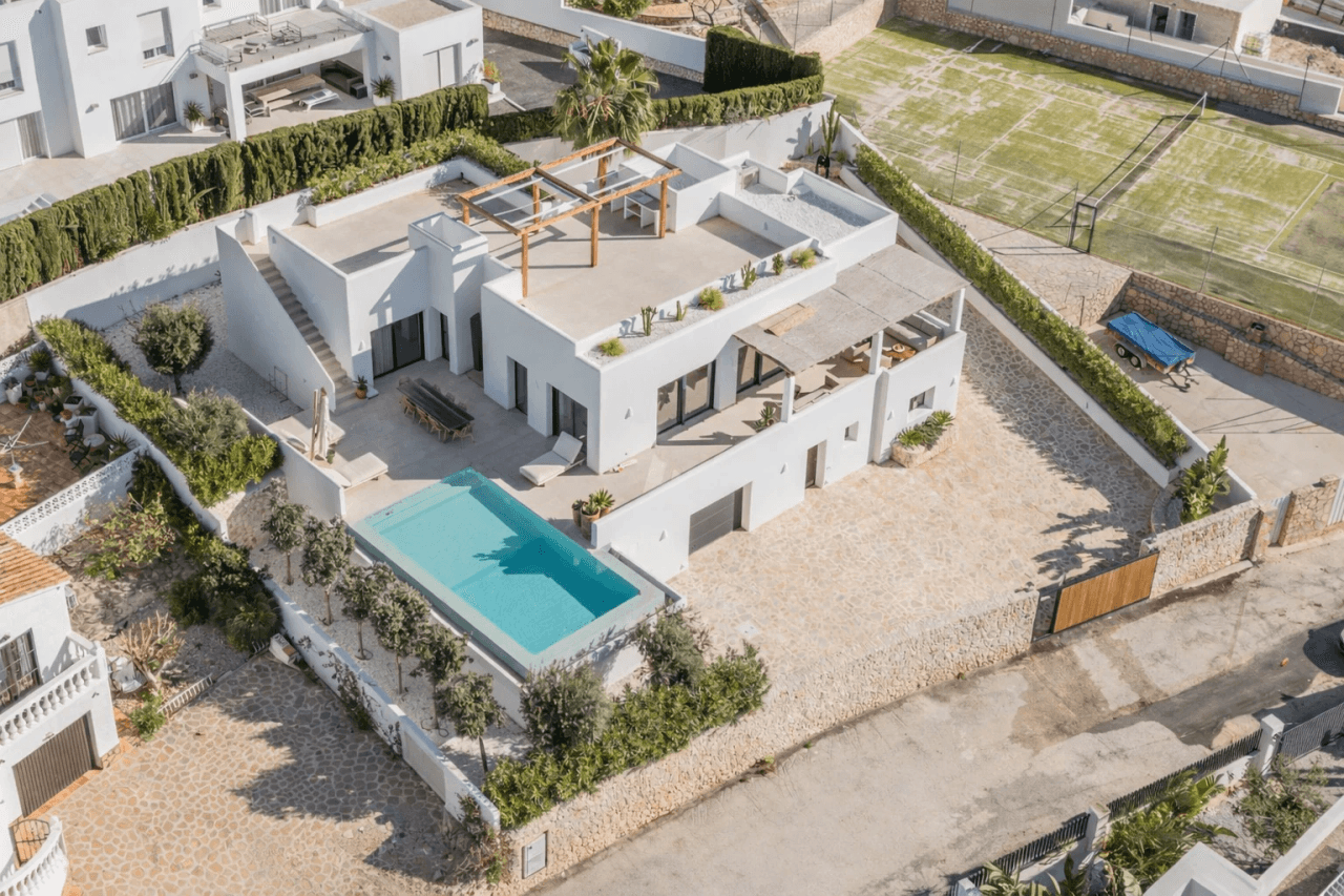 Villa for sale in Moraira, Alicante