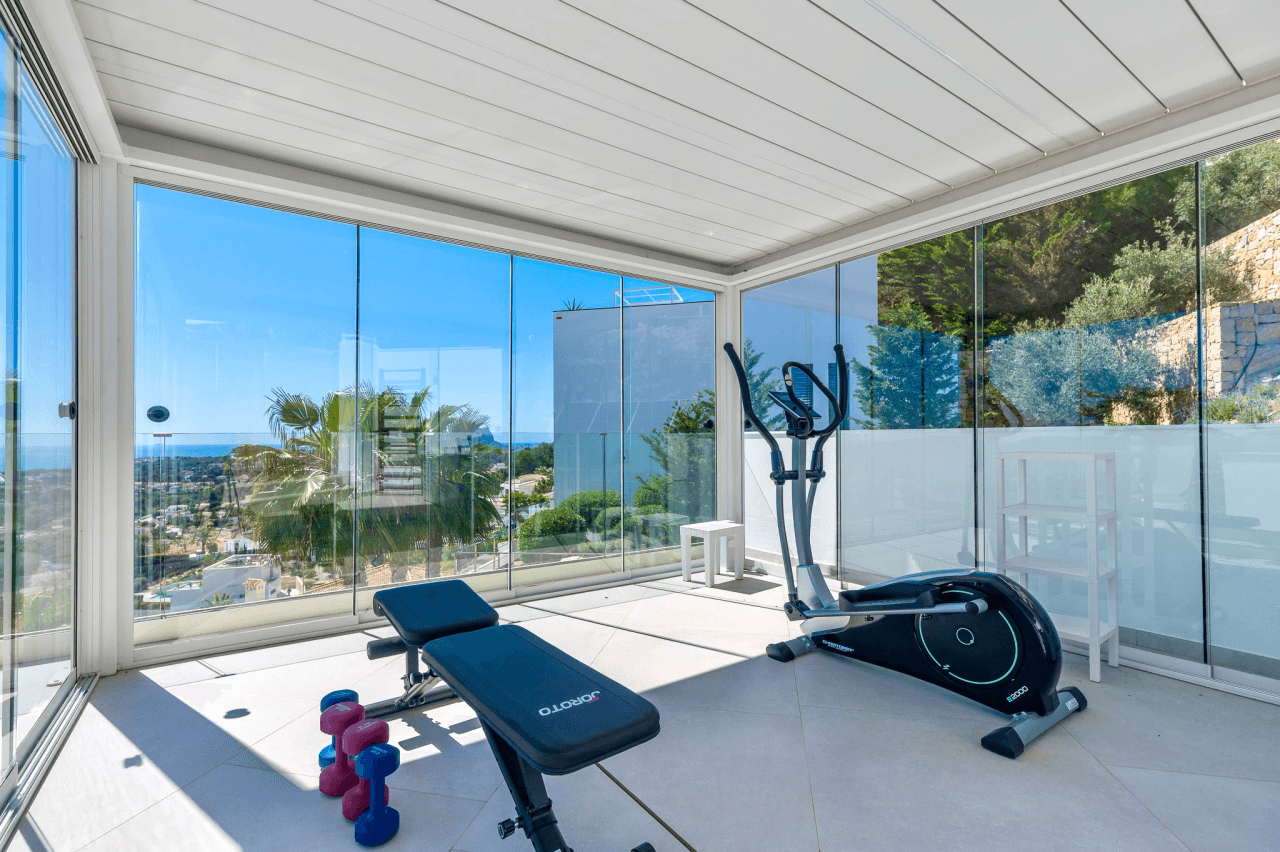 Uitzonderlijke Luxe Villa in Moraira – Waar Design, Technologie en Zeezicht Samenkomen