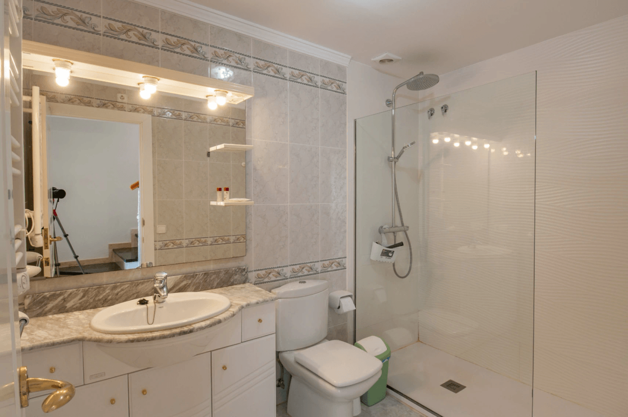 Charmant appartement met prachtig uitzicht op zee in Moraira