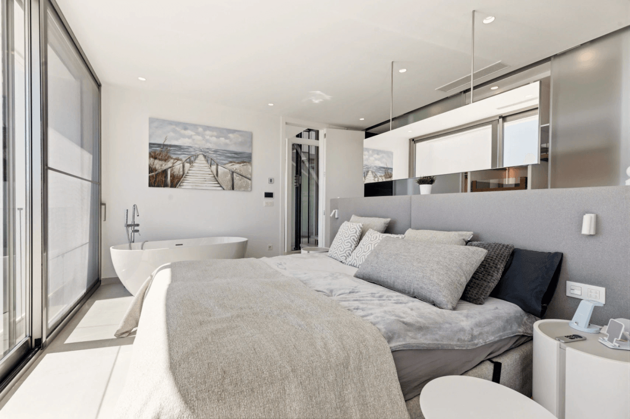 Uitzonderlijke Luxe Villa in Moraira – Waar Design, Technologie en Zeezicht Samenkomen