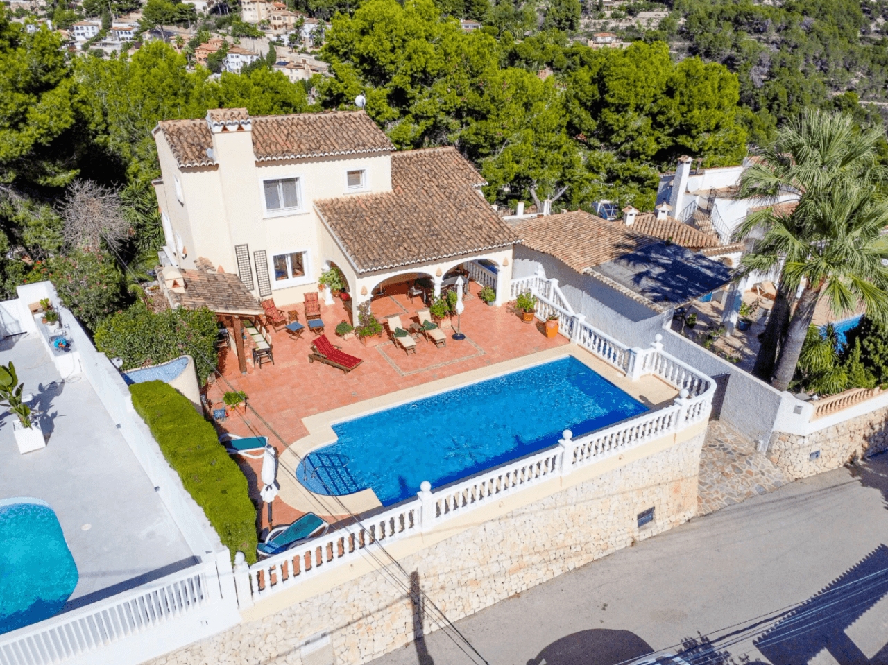 Villa in Benissa mit Meerblick und separatem Gästeapartment