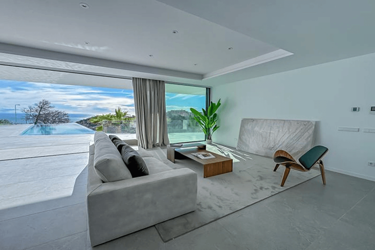 Stunning Modern Villa with Infinity Pool & Panoramic Sea Views in Altea Hills