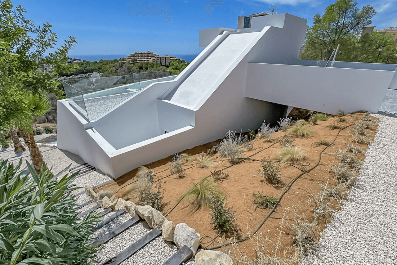 Stunning Modern Villa with Infinity Pool & Panoramic Sea Views in Altea Hills