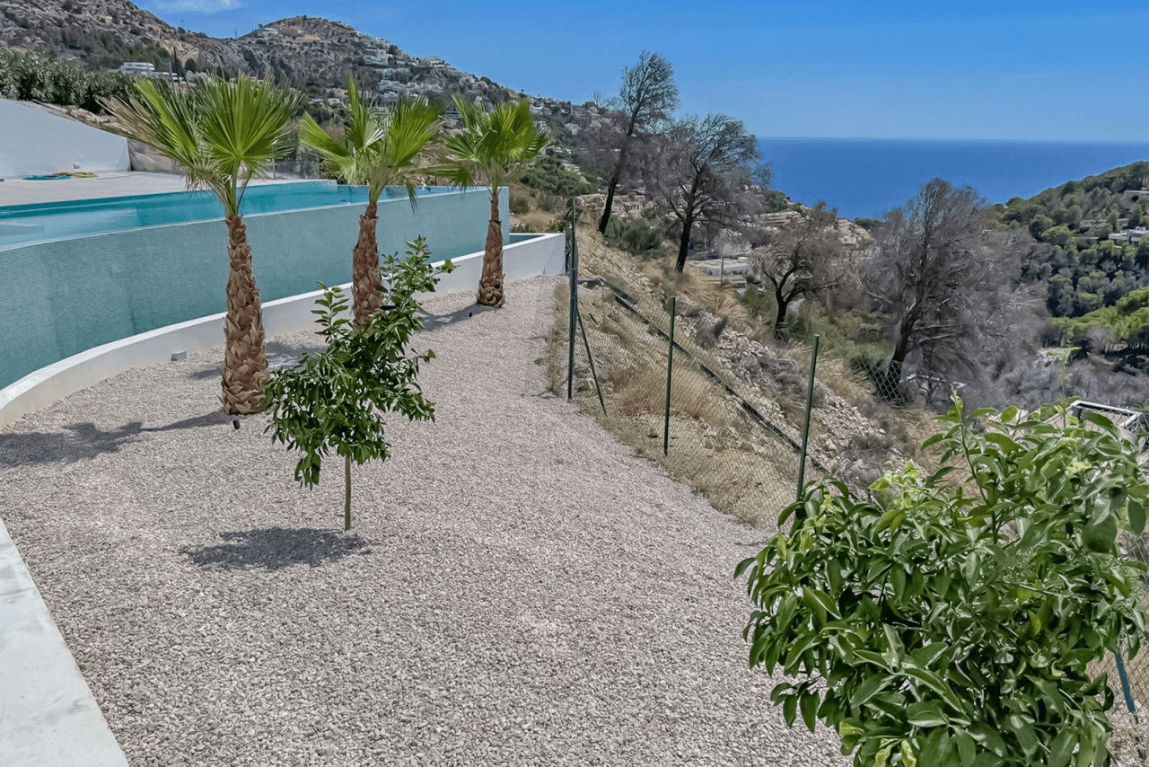 Stunning Modern Villa with Infinity Pool & Panoramic Sea Views in Altea Hills