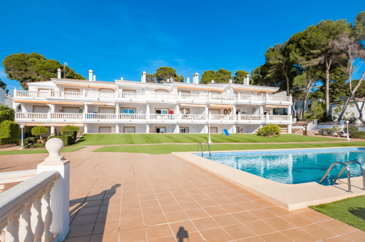 Charming Apartment with Stunning Sea Views in Moraira