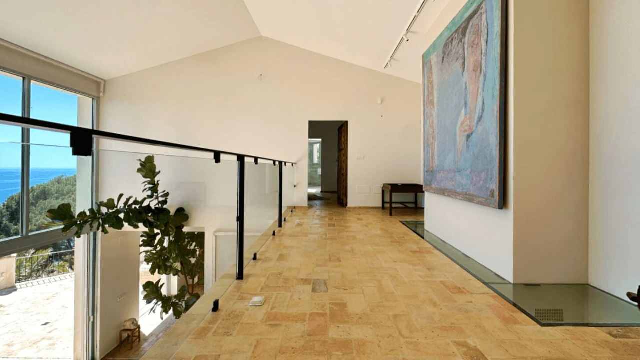 Exclusive Mediterranean villa facing the sea in Altea