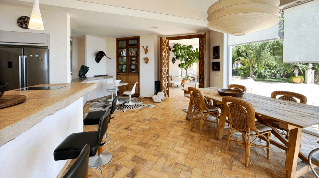 Exclusive Mediterranean villa facing the sea in Altea
