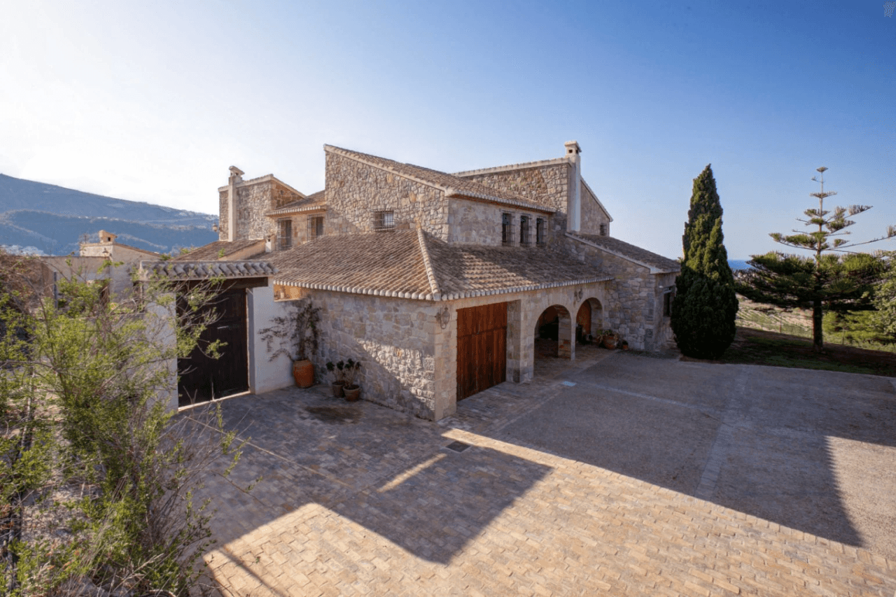 Unique finca on the very best location of Moraira