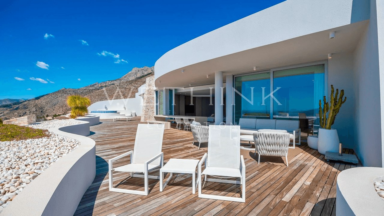 Luxury Penthouse with Panoramic Sea & Mountain Views on the Costa Blanca
