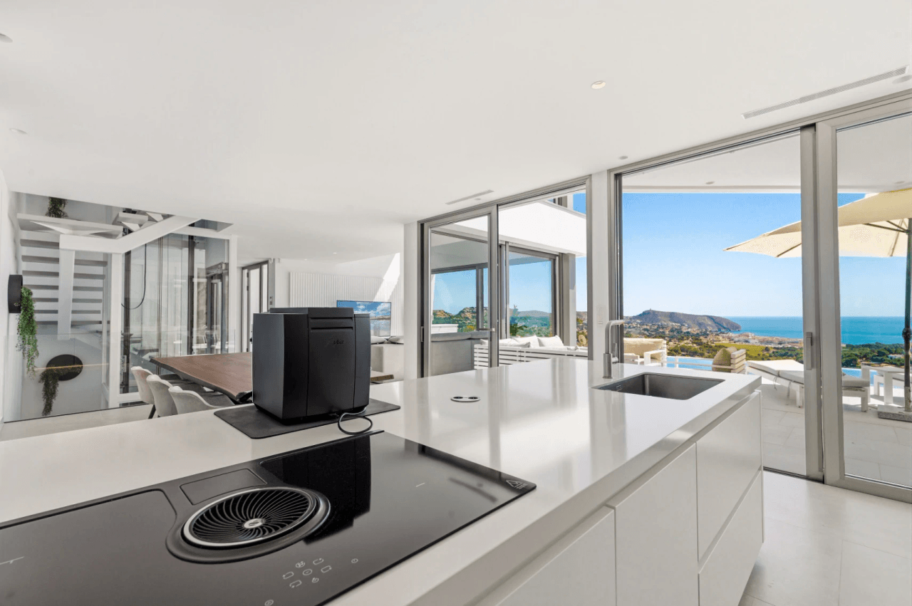 Exceptional Luxury Villa in Moraira – Where Design, Technology, and Sea View Come Together